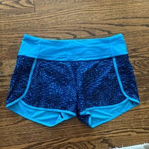 Lululemon size 6 shorts